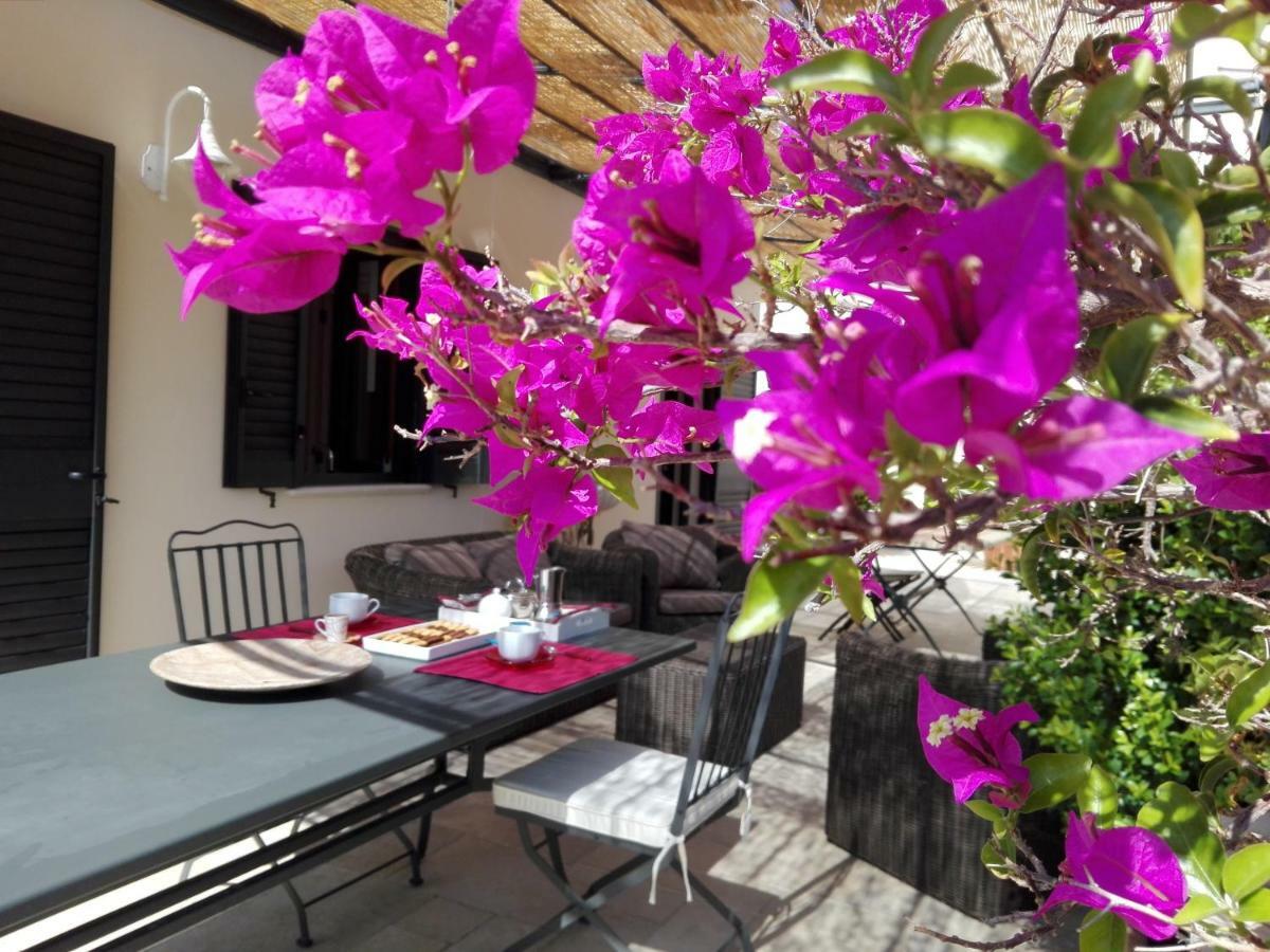 L'Antico Pergolato Apartments Brindisi Eksteriør billede